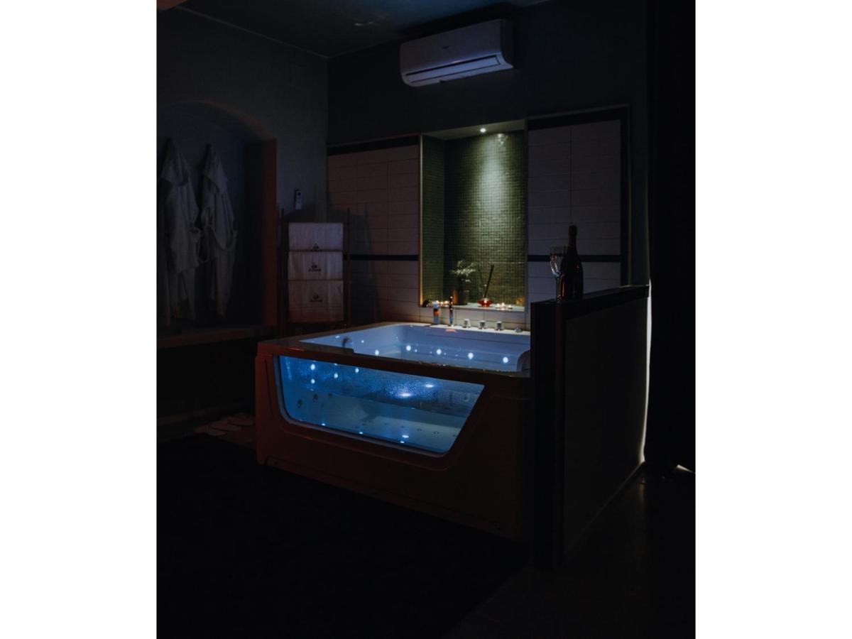 Le Coccole Luxury Suite Sannicandro di Bari Luaran gambar